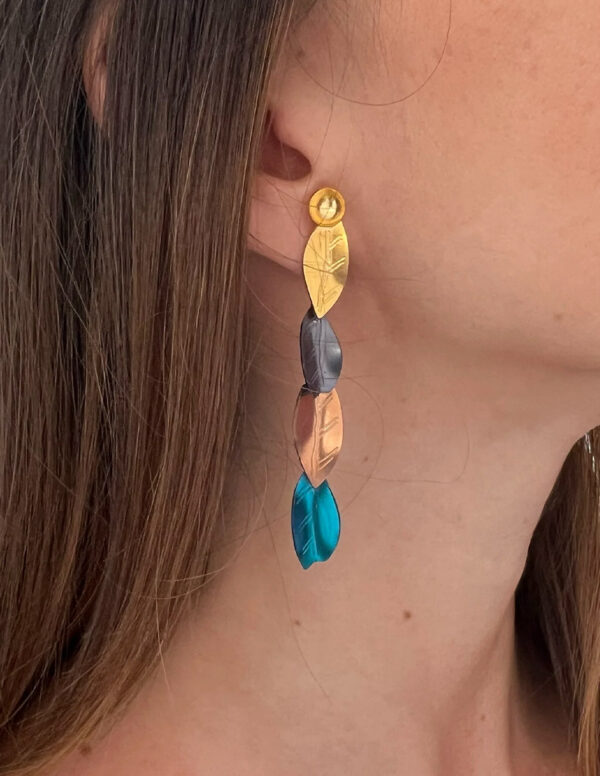 Aretes Otoño Tomasa Joyería Colombiana Bella Silueta